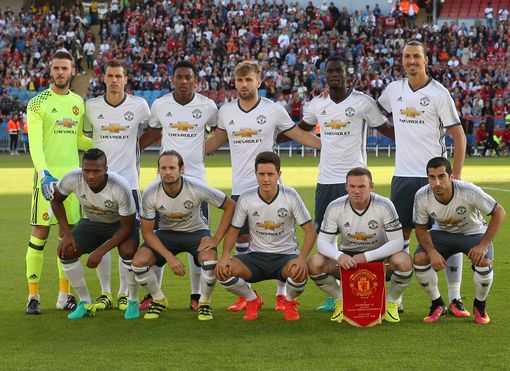 亚历山大 亚历山大